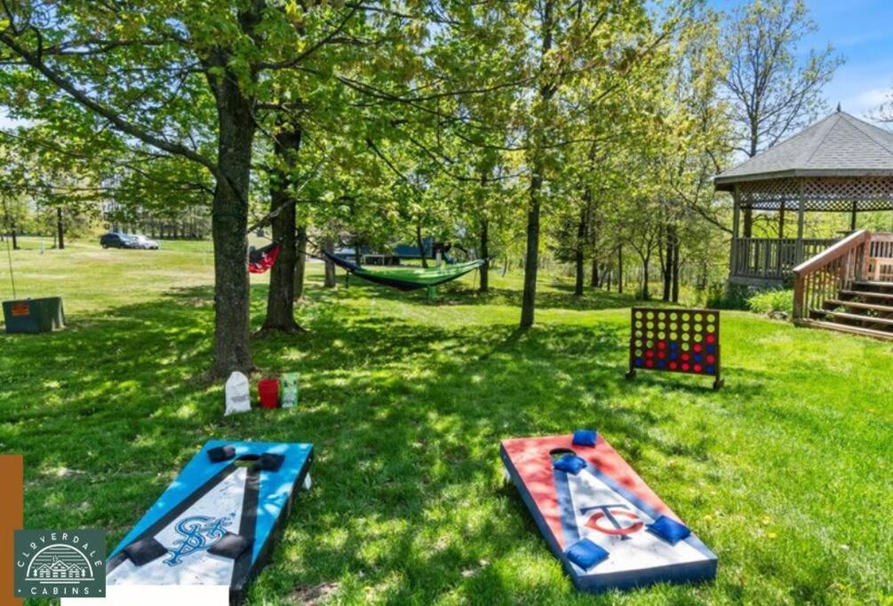 Cozy Cabin With Hottub At Cloverdale Cabins Hinckley Dış mekan fotoğraf